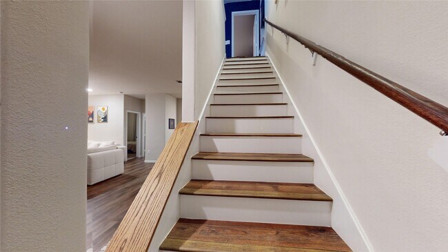 Building Photo - 14526 Chasing Bend Dr