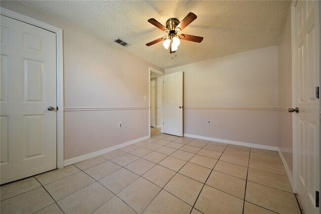 Building Photo - 13738 Melanie Ave