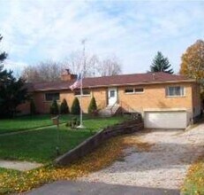 Building Photo - 41192 N Green Bay Rd