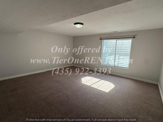 Building Photo - NO DEPOSIT option available for qualified renters!