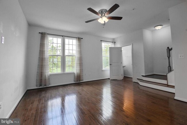 Building Photo - 3636 Wright Terrace