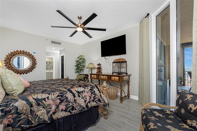 Building Photo - 3313 Sunset Key Cir