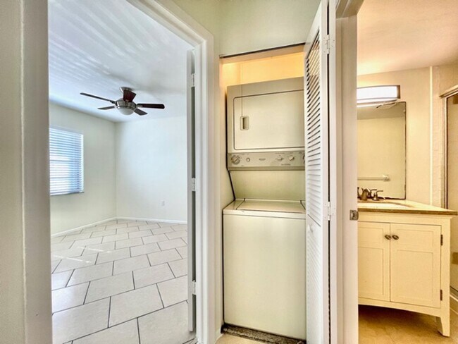 Building Photo - CENTRALLY LOCATED- UPDATED UNFURNISHED ANNUAL RENTAL