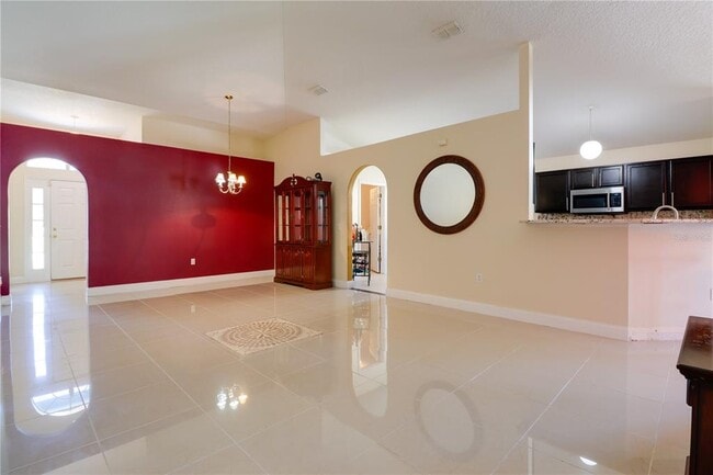 Building Photo - 6197 SE 80th Ct