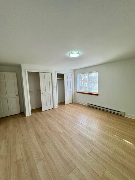 Building Photo - 22 Hamilton Rd