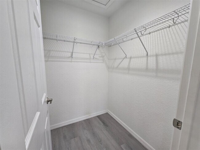 Building Photo - 10864 SE 66th Terrace