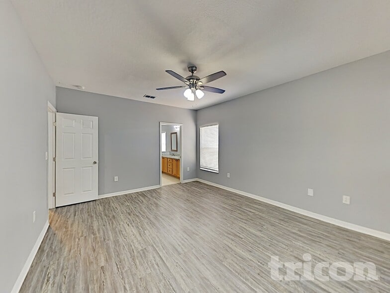 Building Photo - 13542 Briarmoor Ct