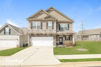 Building Photo - 24 Cliffbriar Terrace