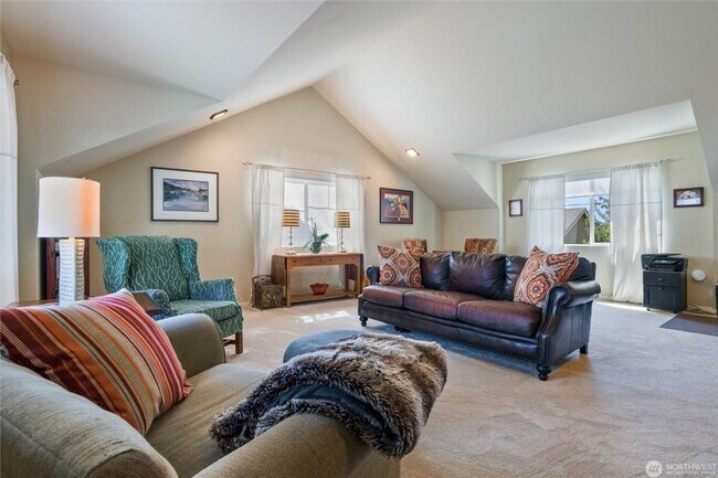 Building Photo - Elegant 3 Bedroom Home in Harbor Crossing ...