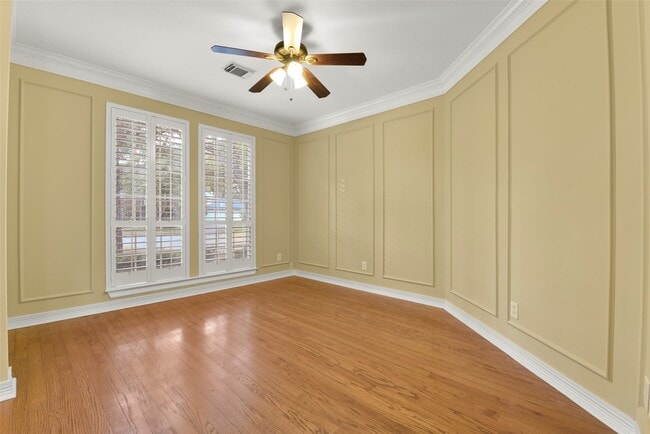 Building Photo - 1915 Lytham Ln