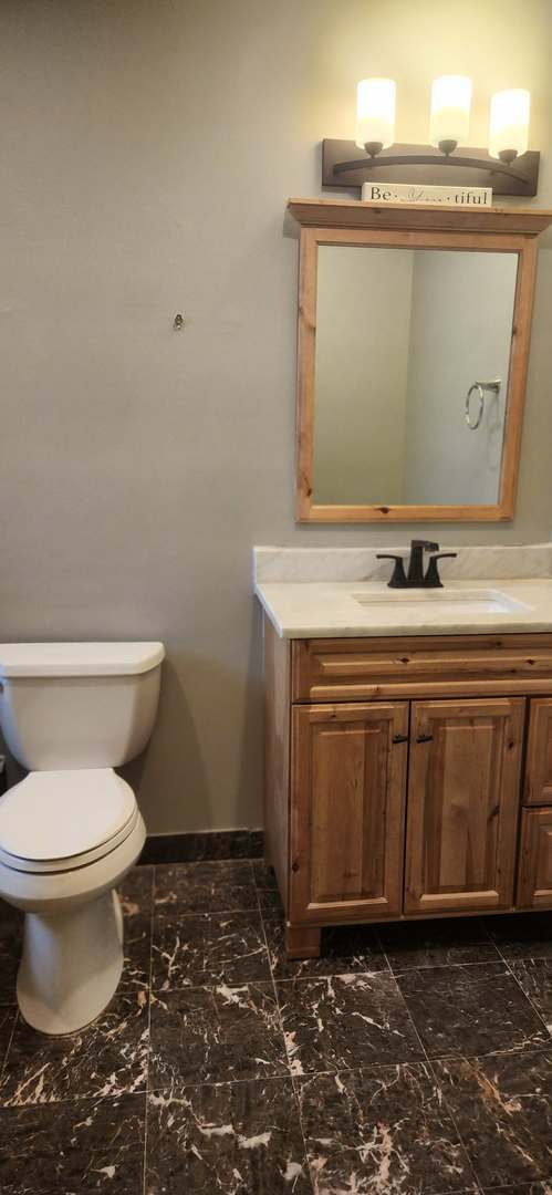 Building Photo - 6324 S Kimbark Ave