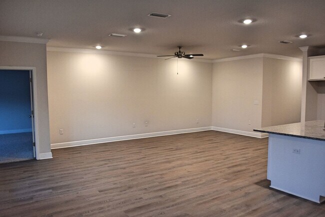 Building Photo - Four Bedroom  in Hammock Bay Fire Fly Community