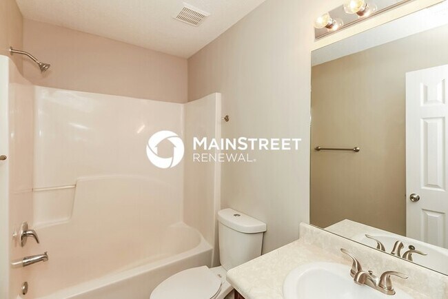 Building Photo - 4 Bedroom Pet-Friendly Home in Atlanta, GA with Main Street Renewal