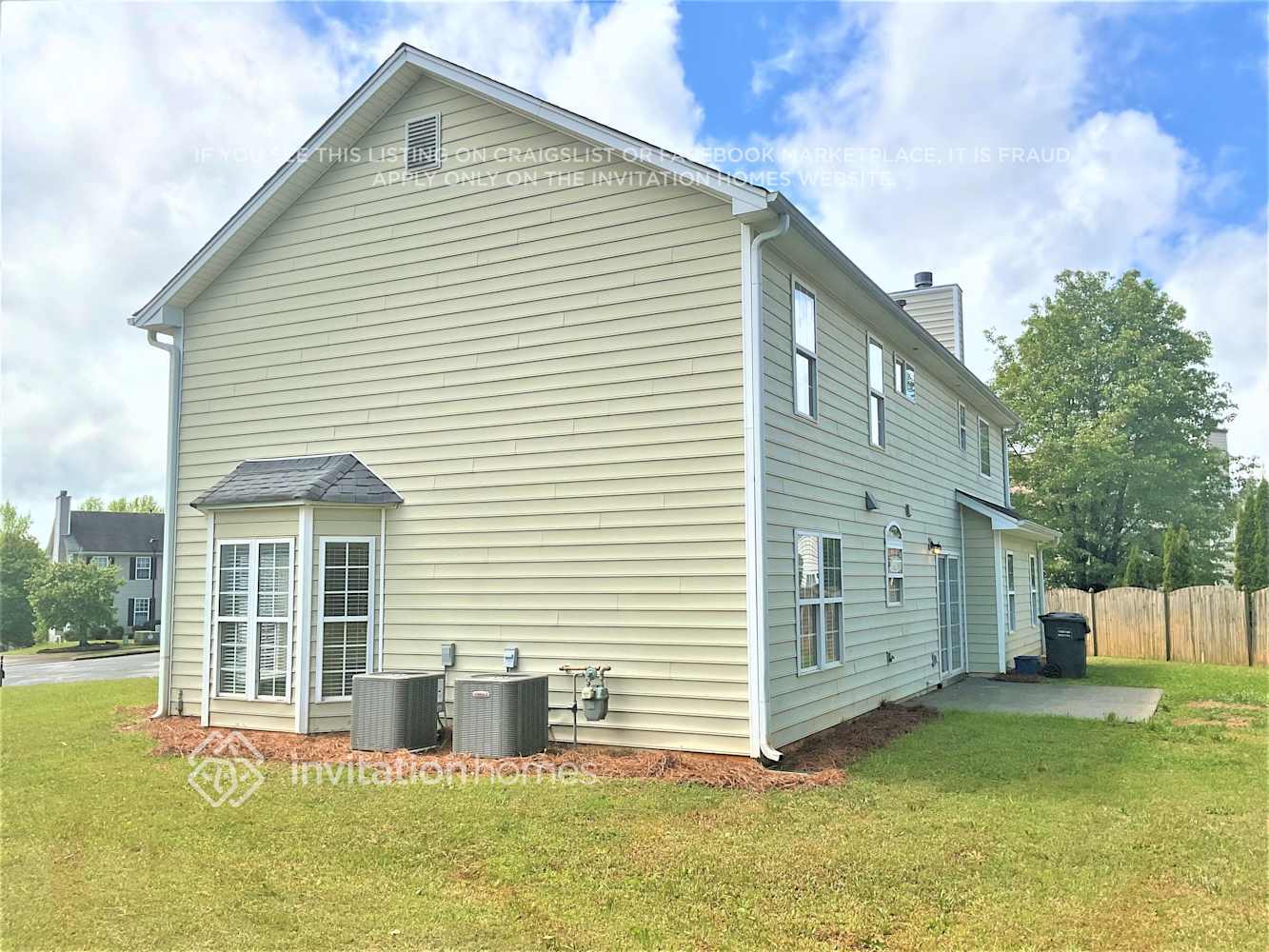 Building Photo - 412 Chadborn Way