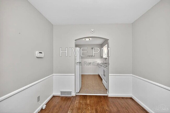 Building Photo - 3333 S Sterling Way