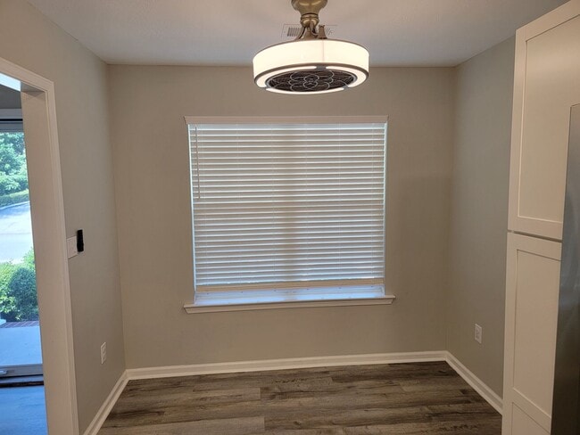 Building Photo - 1209 Bison Way