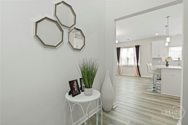 Building Photo - 117 Mettler Loop