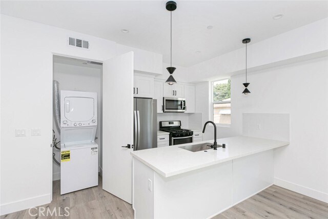 Building Photo - 10851 Otsego St