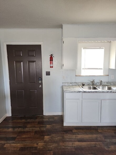 Building Photo - 1508 Taft St