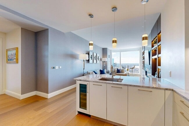 Building Photo - 240 Devonshire St