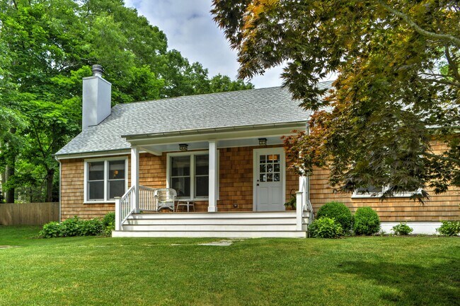 Building Photo - 156 Suffolk St