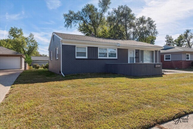 Building Photo - $1995 3 bedroom ranch Shelby TWP