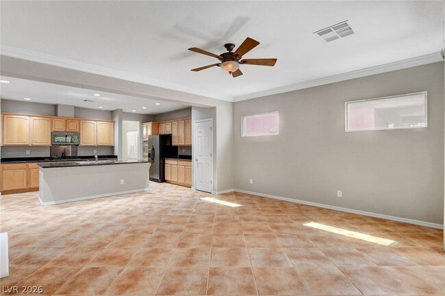 Building Photo - 6825 Tarpon Springs Ct
