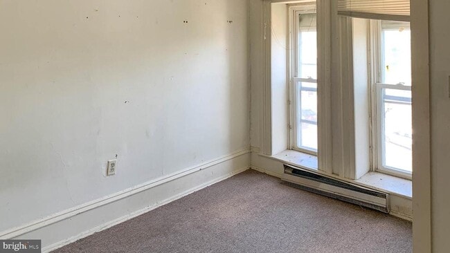 Building Photo - 310 Penn Ave