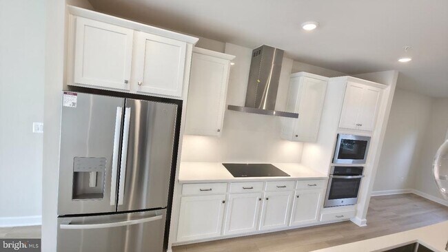 Building Photo - 21829 Express Ter