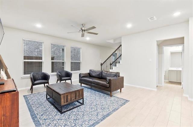 Building Photo - 759 Gentle Bird Dr