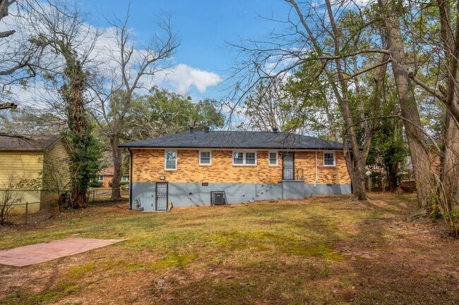 Building Photo - 2019 Knight Ct SE