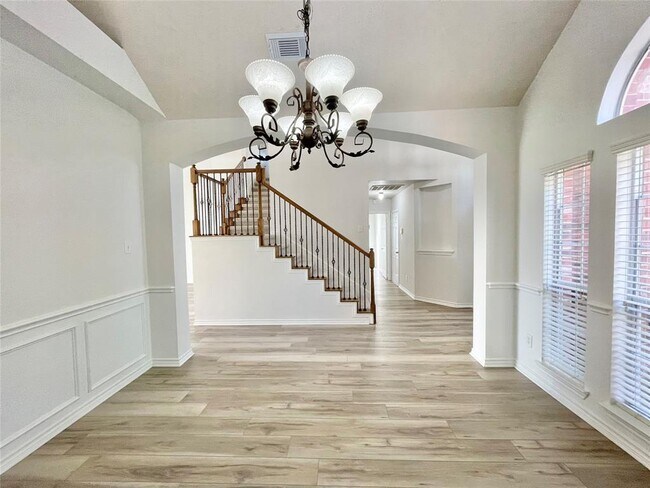 Building Photo - 22923 Palomino Creek Ct