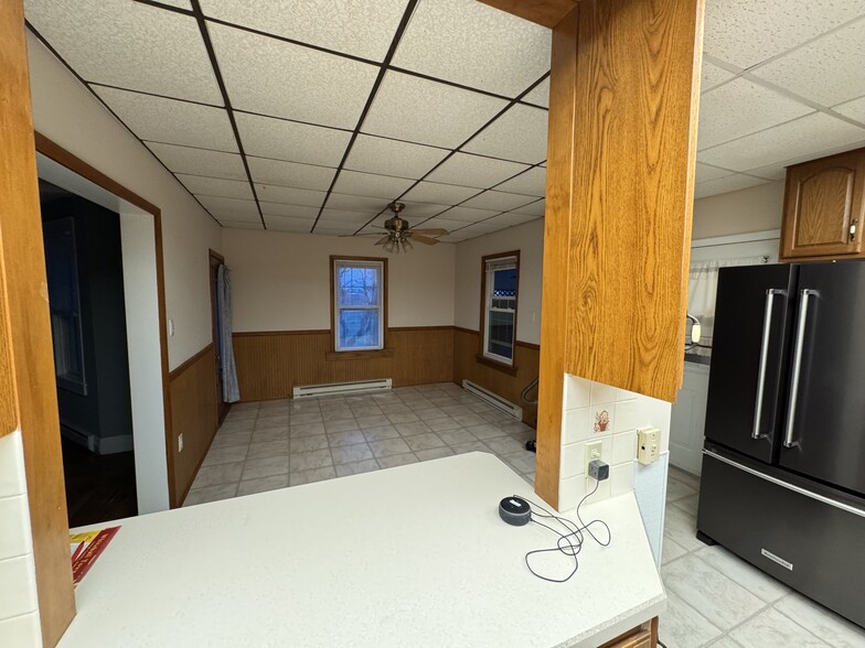Diningroom from breakfast nook - 2214 Main St