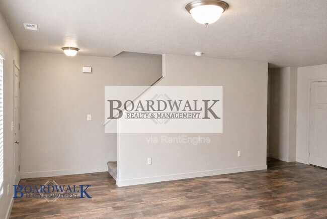 Building Photo - 14388 S Ferndale Way