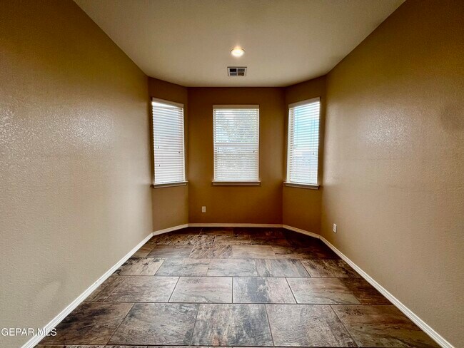 Building Photo - 14756 Boer Trail