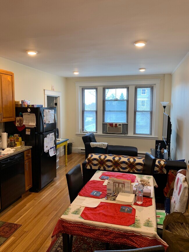 385 Broadway 385 Broadway Somerville MA 02145 Apartment Finder