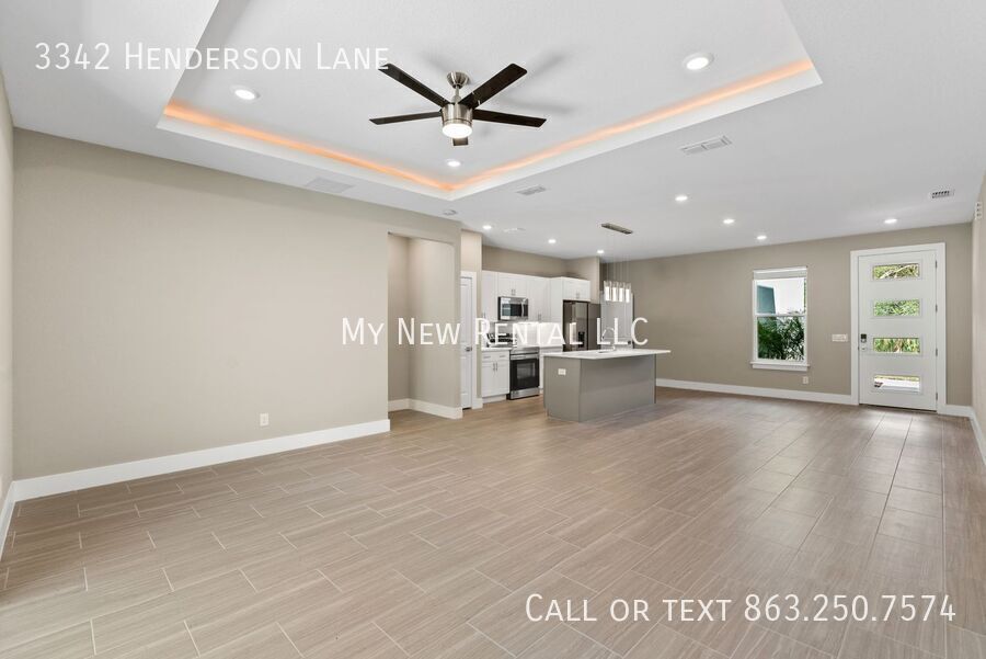 Building Photo - 3342 Henderson Ln