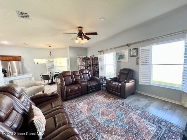 Building Photo - 331 Castlewood Ln