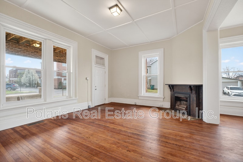 Building Photo - 404 N Lebanon St