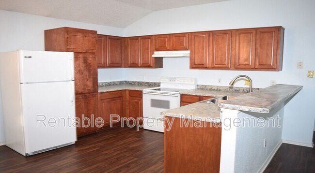 Building Photo - 2124 Rolling Creek Run