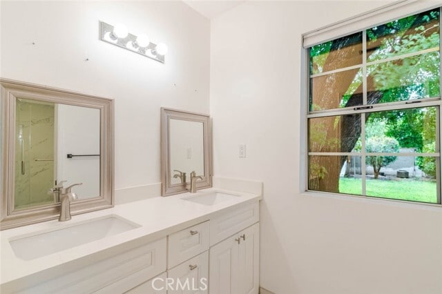 Building Photo - 6859 Hesperia Ave