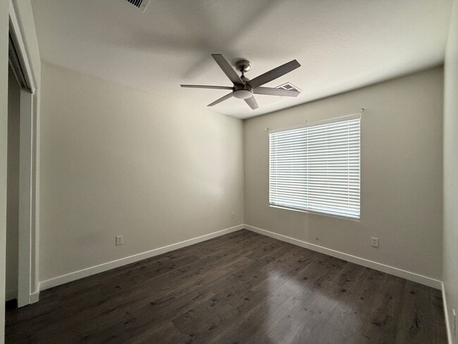 Building Photo - Spacious four bedroom for lease in Laveen Meadows!
