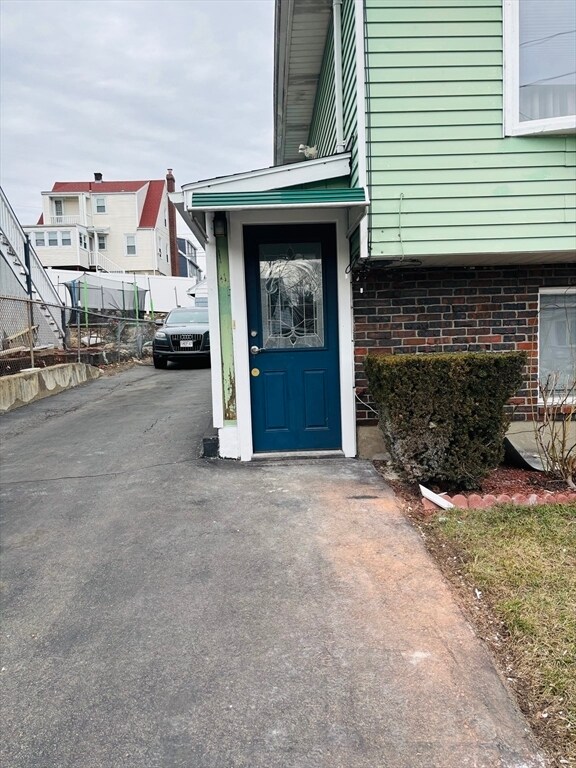 Building Photo - 55 Woodlawn Ave