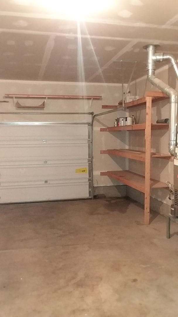 Building Photo - Beautiful Bethel-Danebo Home