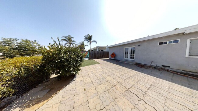 Building Photo - Steps from SDSU – Spacious Homes in Prime College Area