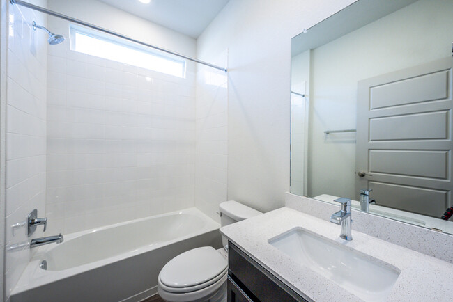 Building Photo - 13708 Lubeck Dr