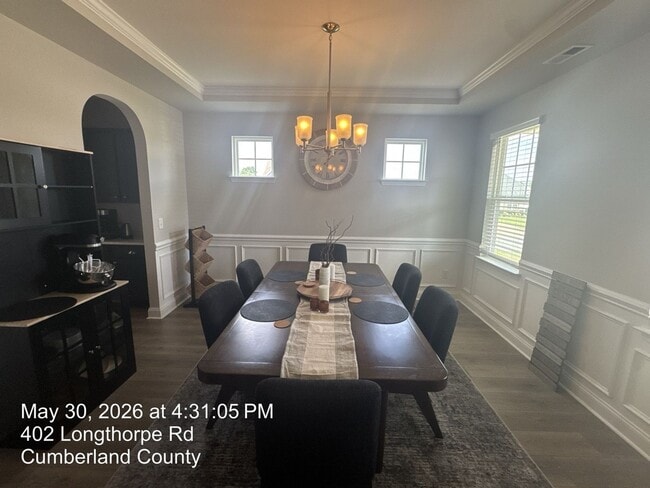 Building Photo - 402 Longthorpe Rd