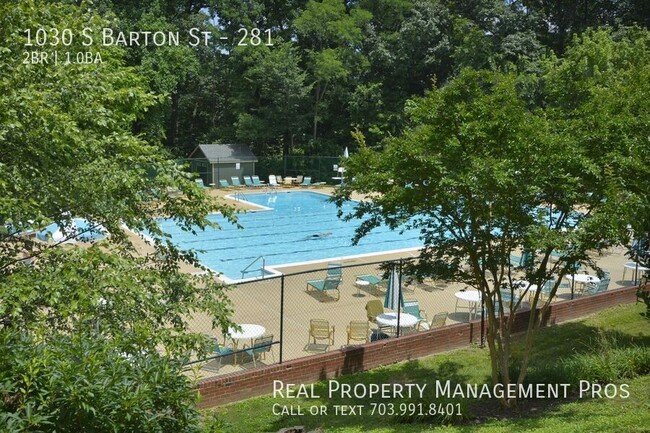 Building Photo - Sunny & Spacious Arlington Village TH- Ste...