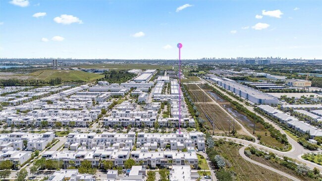 Building Photo - 6308 NW 104th Path