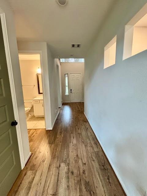 Building Photo - 119 Bluebell Woods Way